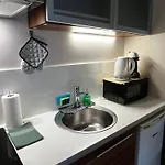 Charming Flat Next To Old Town And Harbor شقة *