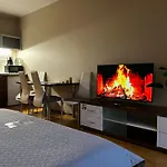 Charming Flat Next To Old Town And Harbor