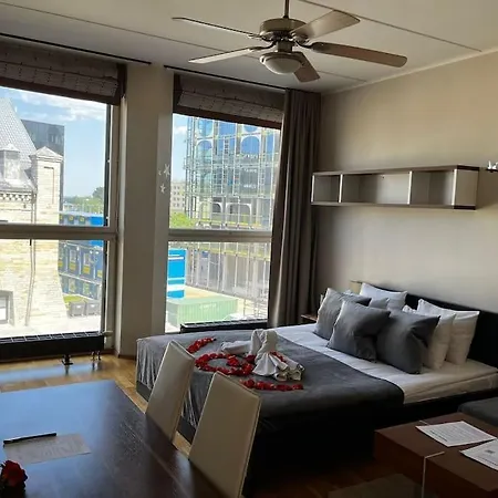 Charming Flat Next To Old Town And Harbor 公寓