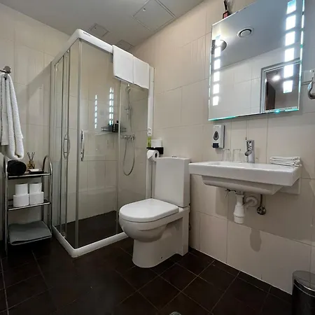 Charming Flat Next To Old Town And Harbor 公寓 *