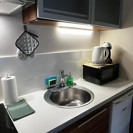 Charming Flat Next To Old Town And Harbor 公寓 *