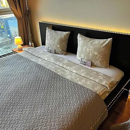 Διαμέρισμα Charming Flat Next To Old Town And Harbor *