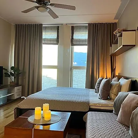 Διαμέρισμα Charming Flat Next To Old Town And Harbor Ταλίν
