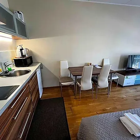 Διαμέρισμα Charming Flat Next To Old Town And Harbor Ταλίν