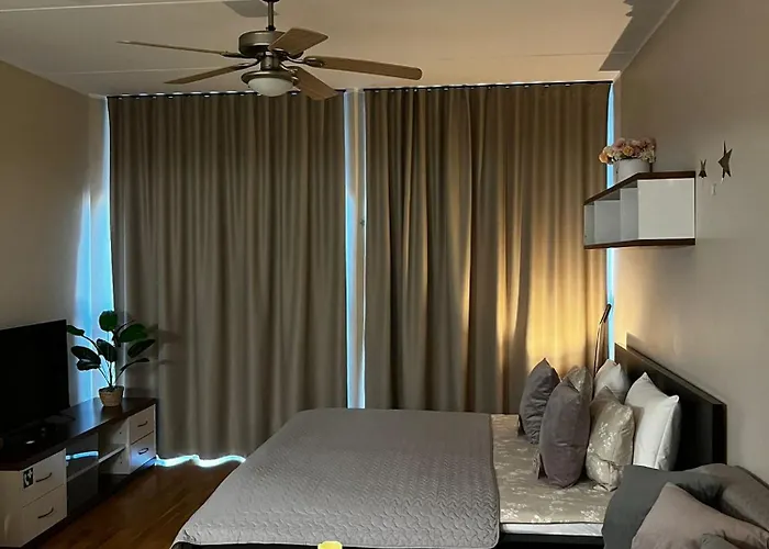 Charming Flat Next To Old Town And Harbor *