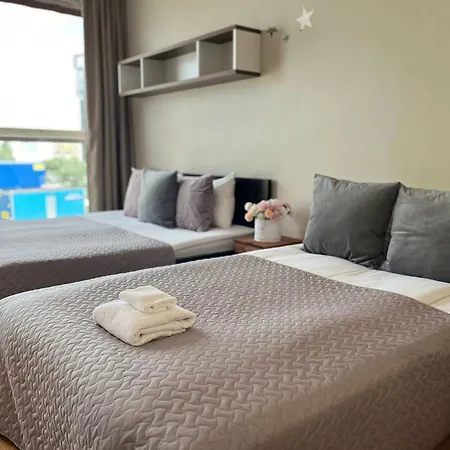 Charming Flat Next To Old Town And Harbor شقة تالين